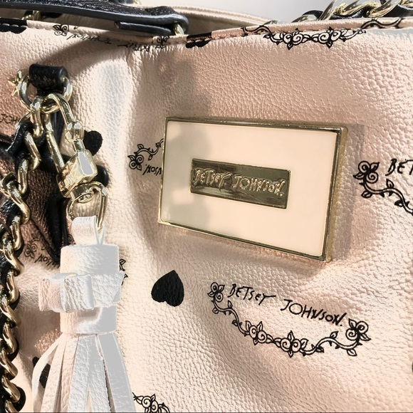 ❤️ BETSEY JOHNSON Star Studded Signature Hobo Bag Trendy Purse Day or Night - Picture 3 of 9